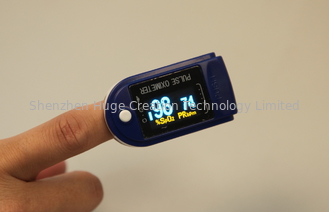 Chine Oxymètre d'impulsion de bout du doigt de Bluetooth, affichage de la Double-couleur OLED fournisseur