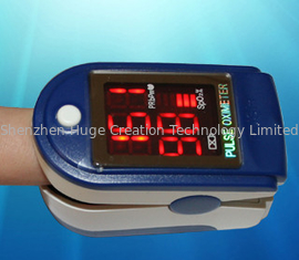 Chine Sonde de l'oxymètre SpO2 d'impulsion de bout du doigt, tenu dans la main médicaux et Digital fournisseur